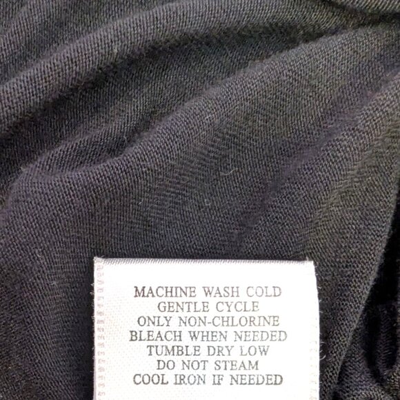 BCBGMAXAZRIA | Black V-Neck Ruffle Short Cap Sleeve Tee | Size Small - Picture 9 of 11